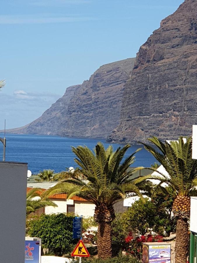 Santana Holidays By Sunkeyrents Apartment Acantilado de los Gigantes Exterior photo