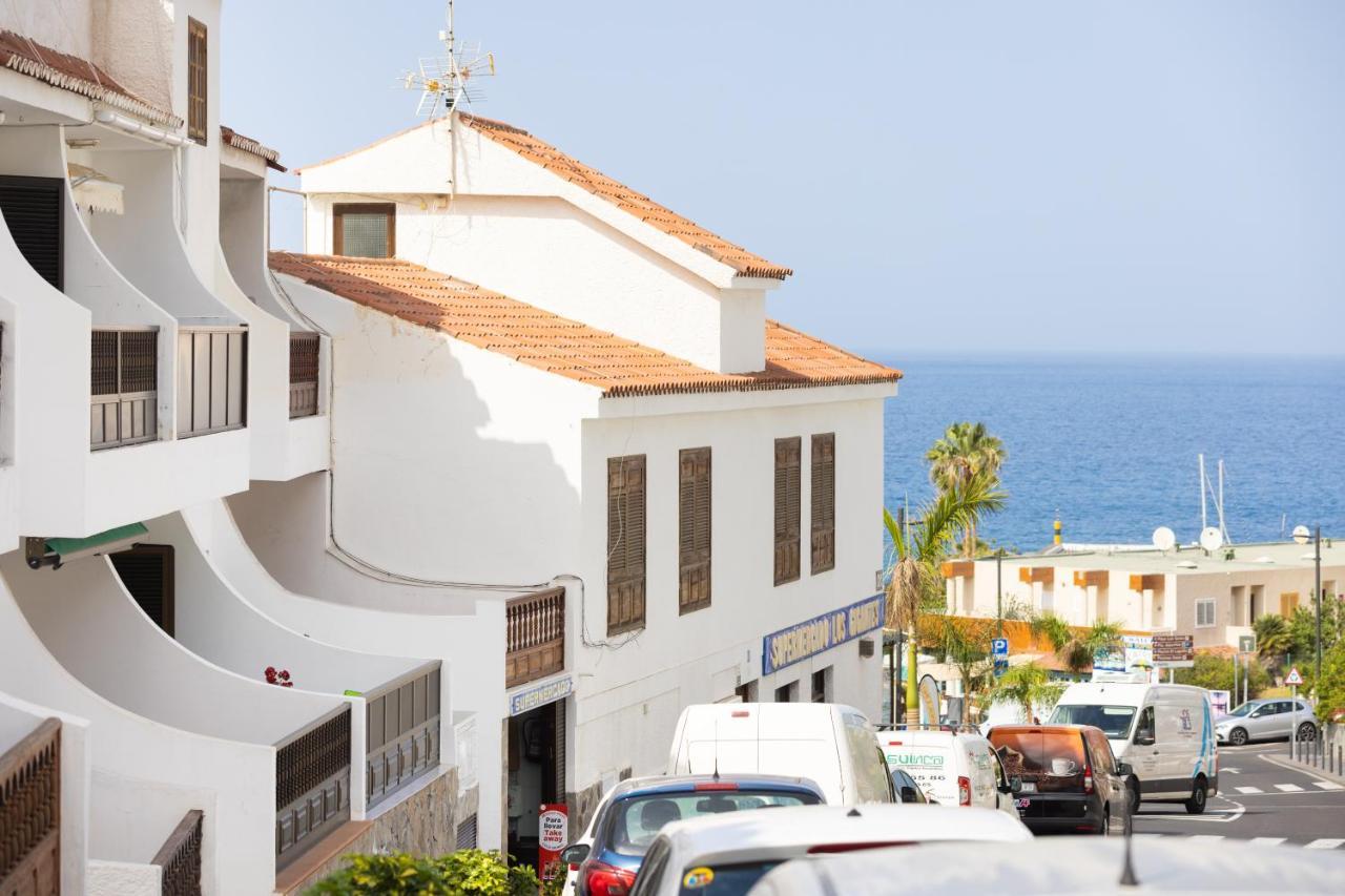 Santana Holidays By Sunkeyrents Apartment Acantilado de los Gigantes Exterior photo